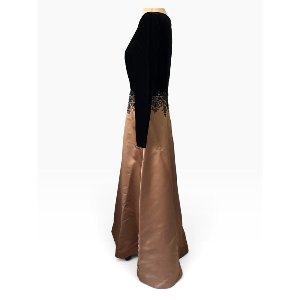 Oscar de la Renta Vintage 90s Formal Dress Champagne Gold Black Lace Long Sleeve - Picture 4 of 16